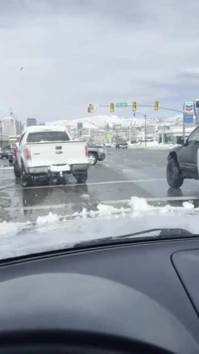 Truck driver brakes late and slides into an intersection. Rather than reverse into his empty lane so the 6 lanes of traffic in front of him can drive freely, he just&hellip;keeps&hellip;going&hellip; Bonus: vestigial windshield wipers.