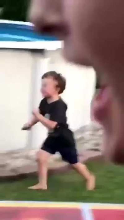 A KNIFE!