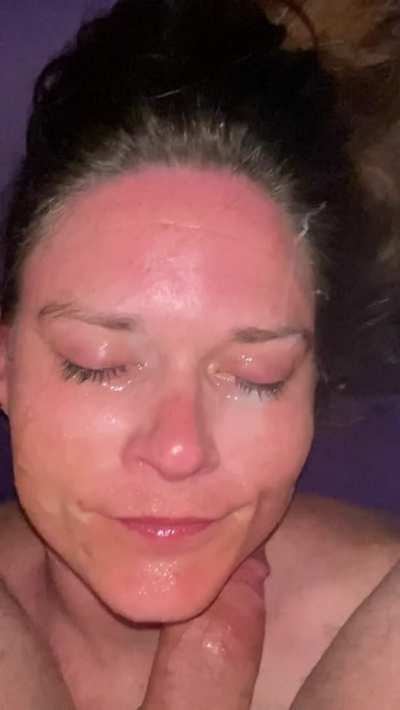 I&rsquo;m even happy when I have cum in both of my eyes. I&rsquo;m ready for a bukkake. Who&rsquo;s in?