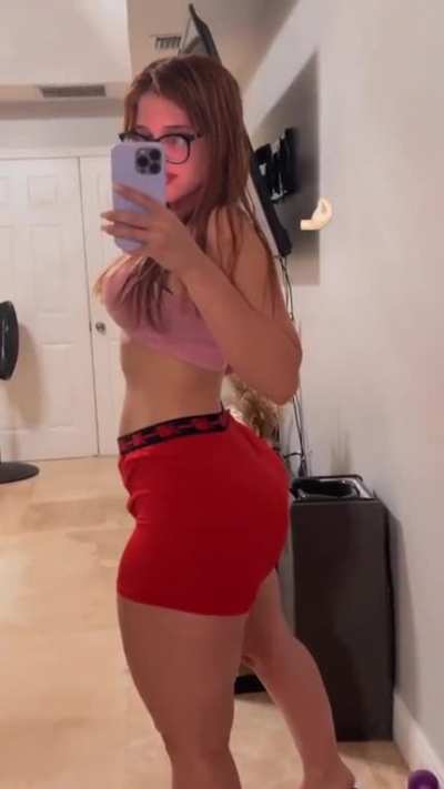 👀