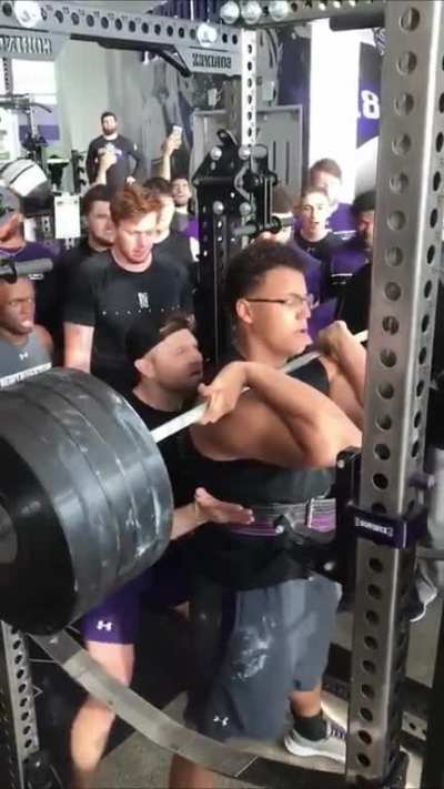 I used AI to make David Attenborough narrate this guy squatting nearly 500lbs