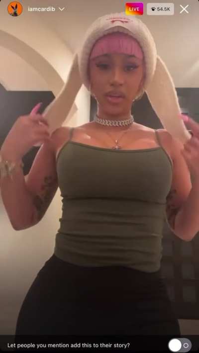 Cardi B Teasing on Live pt. 2