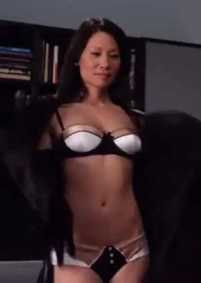 Lucy Liu