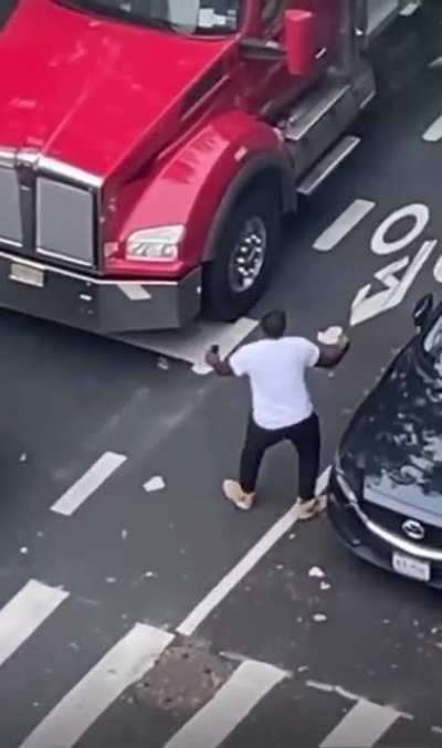 Living in NYC if you honk your horn .05 seconds after the light turns green you might just get Served!