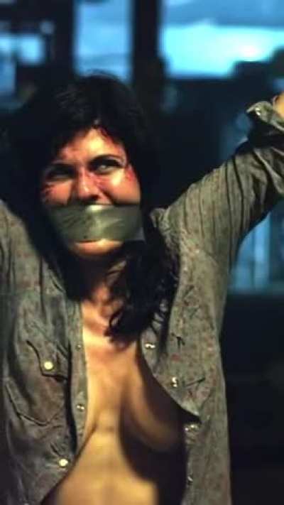 Alexandra Daddario Texas Chainsaw 3D (Cropped and slowed)