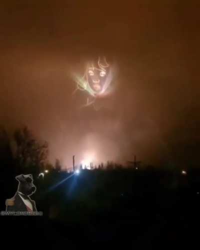RU POV: The Russian Army trolling the AFU on their (Army Day) holiday (Dec 6) with a projector show