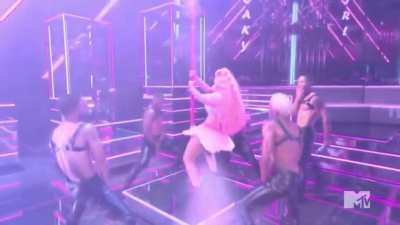 VMAs ALL JUICY MOMENTS