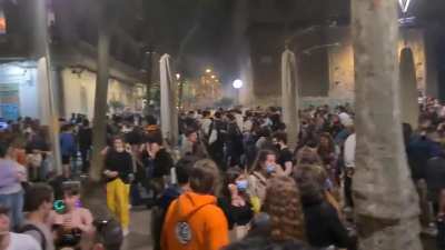 Pla&ccedil;a de la Virreina, 30 minutes after end of state of emergency