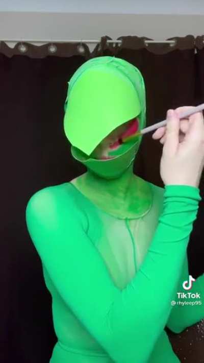 I wish I'd known about this costume before Halloween