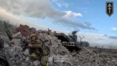 Andriivka was freed: the fog of Donbass and harsh battles. Unique footage from GoPro. The enemy was firing mortars, and the mines were getting closer and closer. Stormtroopers continued to hunt the enemy in the middle of the battlefield &mdash; in a populated a