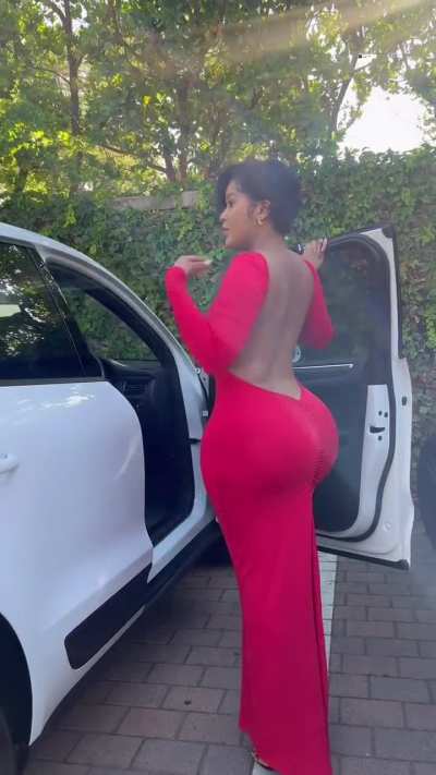 Lady in red