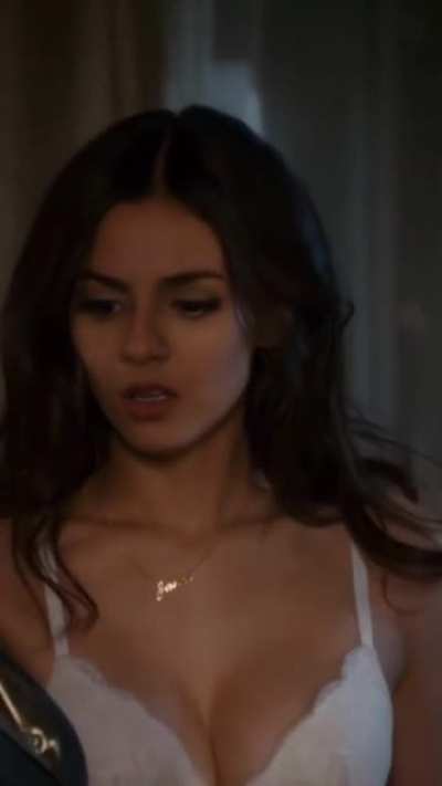 Victoria justice...