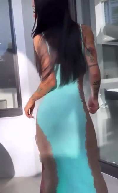 Coi Leray twerking