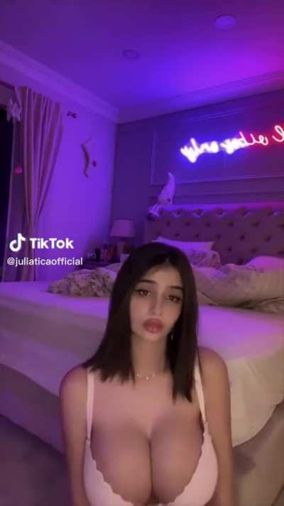 @iuliatica