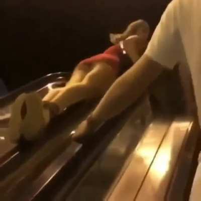 HMC while I joyride this escalator