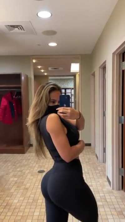 love her ass