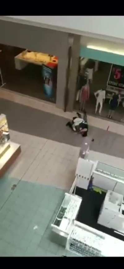 Just happened in San Diego at the Plaza Bonita Mall. Many jewelry stores and electronic stores were attacked Throughout the city under the guise of George Floyd.
