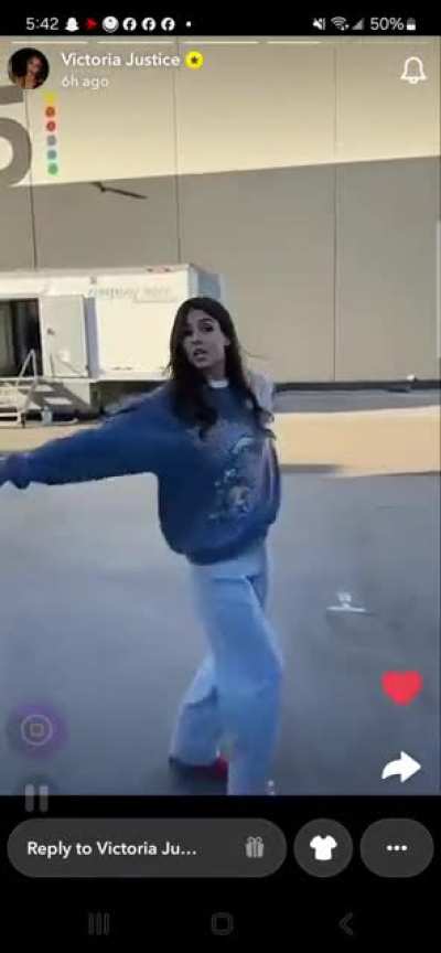 Dancing Time Vicky 