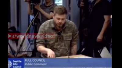 Gigabased soldier: "sup bootlickers"