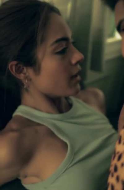 Anya Singh in Jee Karda