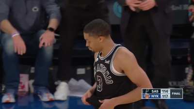 [Highlight] Knicks swarm on defense and stop the Spurs from shooting the ball to win the game