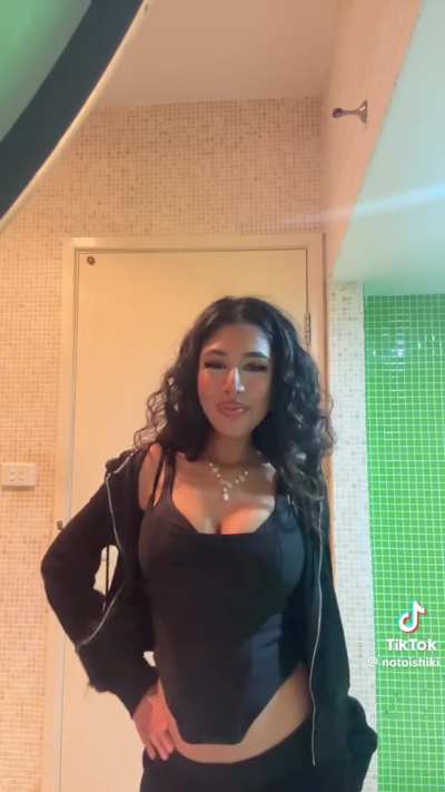 She wants it so bad