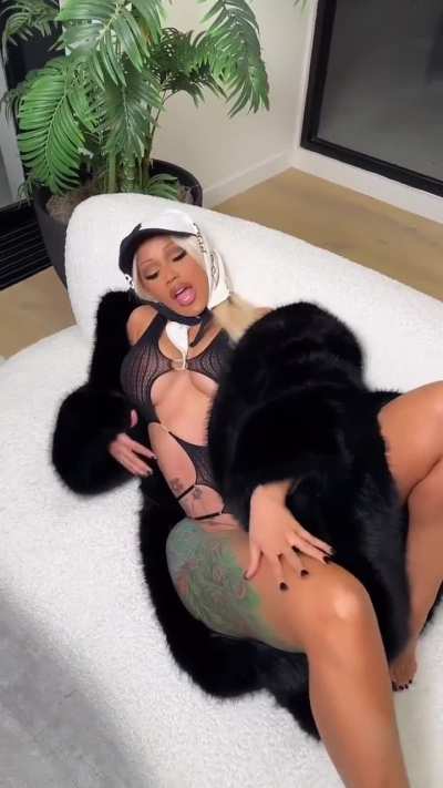 Cardi B 