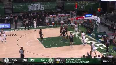 [Highlight] Giannis goes coast to coast for the raging slam. The Bucks crowd goes nuts