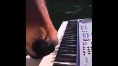 Rare footage of Mike Garson recording his solo for &ldquo;Aladdin Sane&rdquo; (1973)