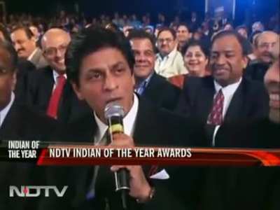 Circa 2010. Who is more embarrassed? PeeCee or you watching this clip?