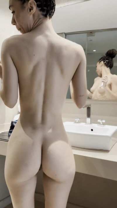 Accepting volunteers to fuck my tiny ass