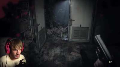 WOW what a scary game