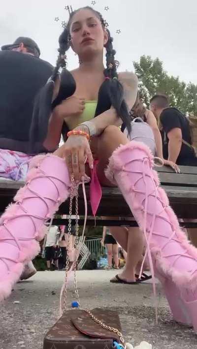 Not gonna lie i kinda wanted to leave right when I got there for no reason 🤣💗 weird vibes ig