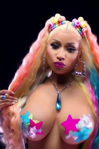 Nicki Minaj in "Trollz"