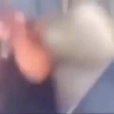 Man robs women of their chicken sandwiches