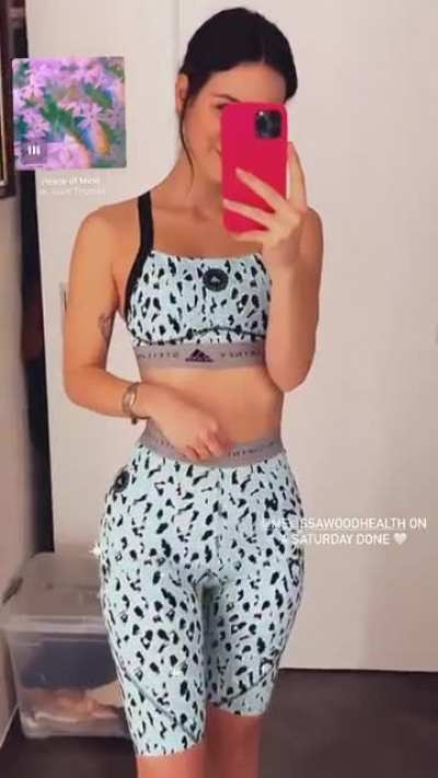 Sports bra