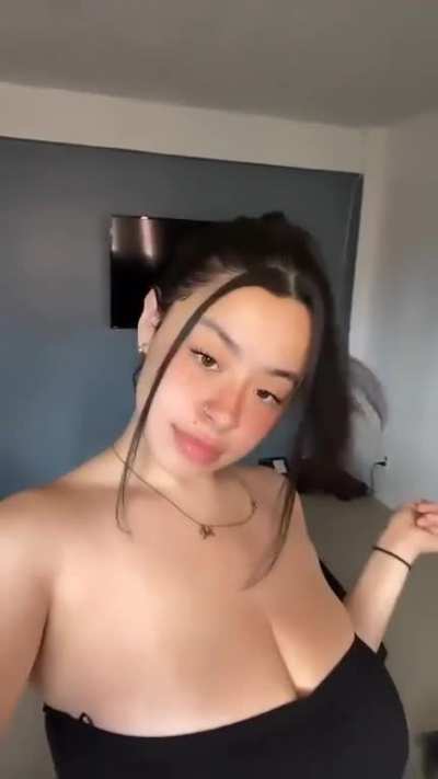 ️ ️