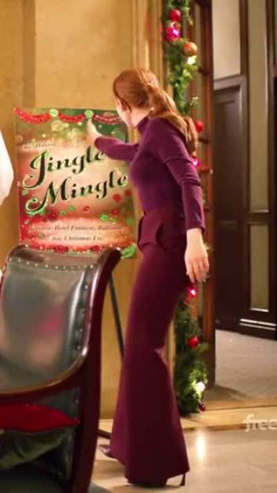 Madelaine Petsch 