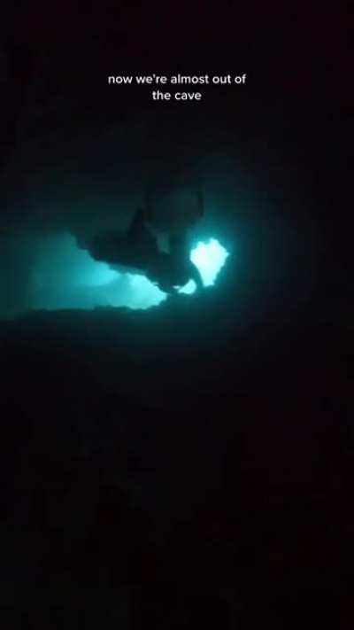 Can you make it through this underwater cave - hold your breath ...