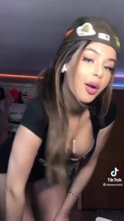 damnnickii