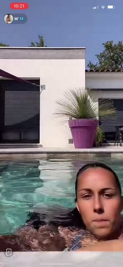 Beautiful wrinkles soles live at the pool&hellip;I love the summer! Lol