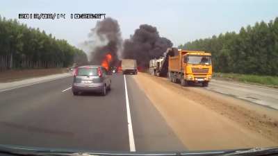 Two dead after an extremely brutal crash at "M6 Kaspiy", 14.08.2013