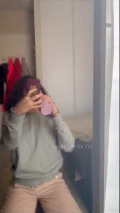 My mirror's a little dirty hold on...