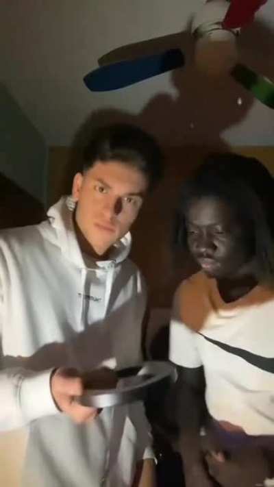 🤨👕