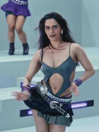 Manushi Chhillar