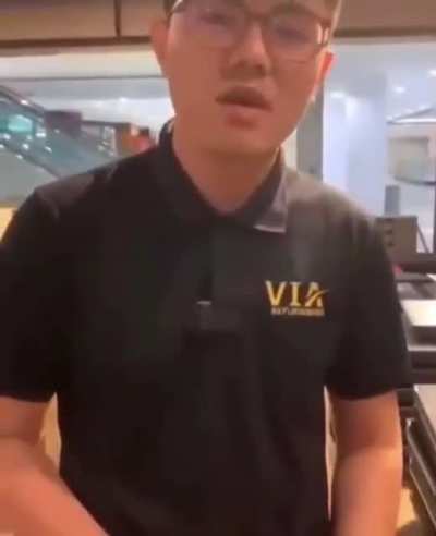 Sir, U r DiSsResPecTiN mI sTAfF