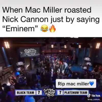 Mac with the clap back 👏
