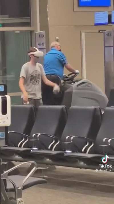 What&rsquo;s the most confident thing you&rsquo;ve seen in public?