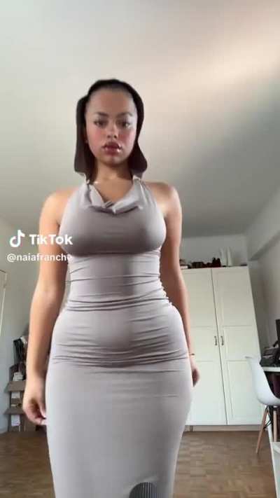 @naiafranche