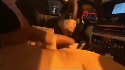 I never thought i dare to ask my uber driver to finger my ass